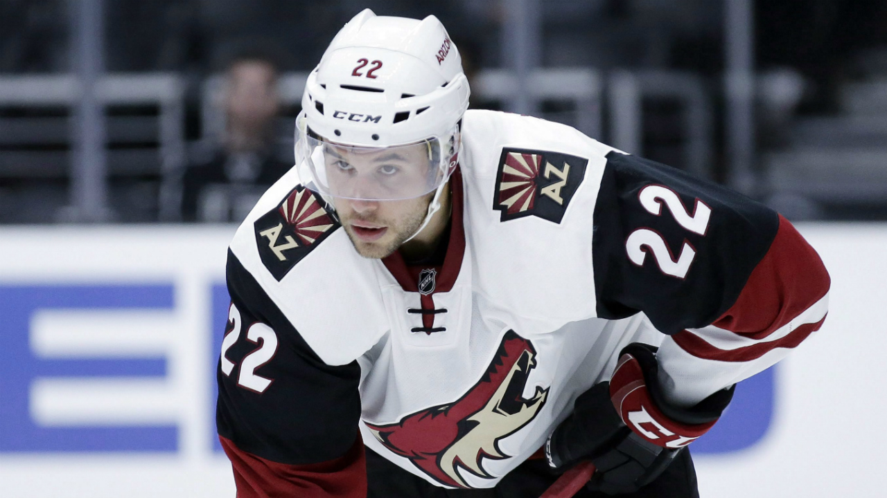 This-Sept.-23,-2015-photo-shows-Arizona-Coyotes-left-wing-Craig-Cunningham.-(Chris-Carlson/AP)