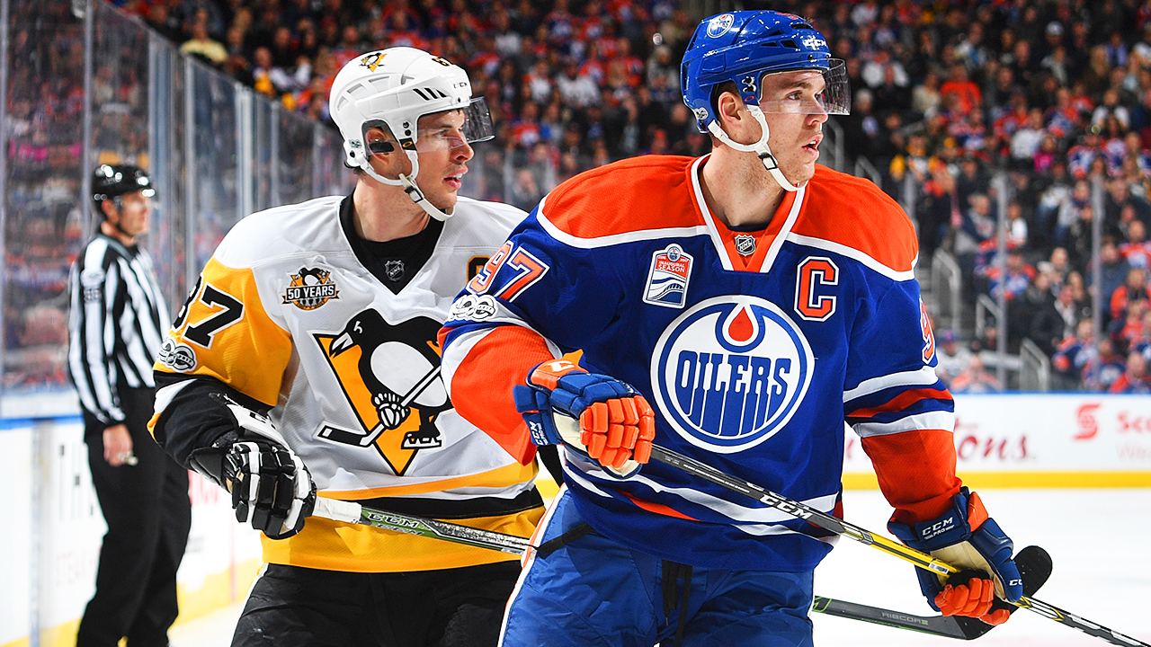 Hart-Trophy-candidates-Sidney-Crosby-and-Connor-McDavid.-(Andy-Devlin/Getty)