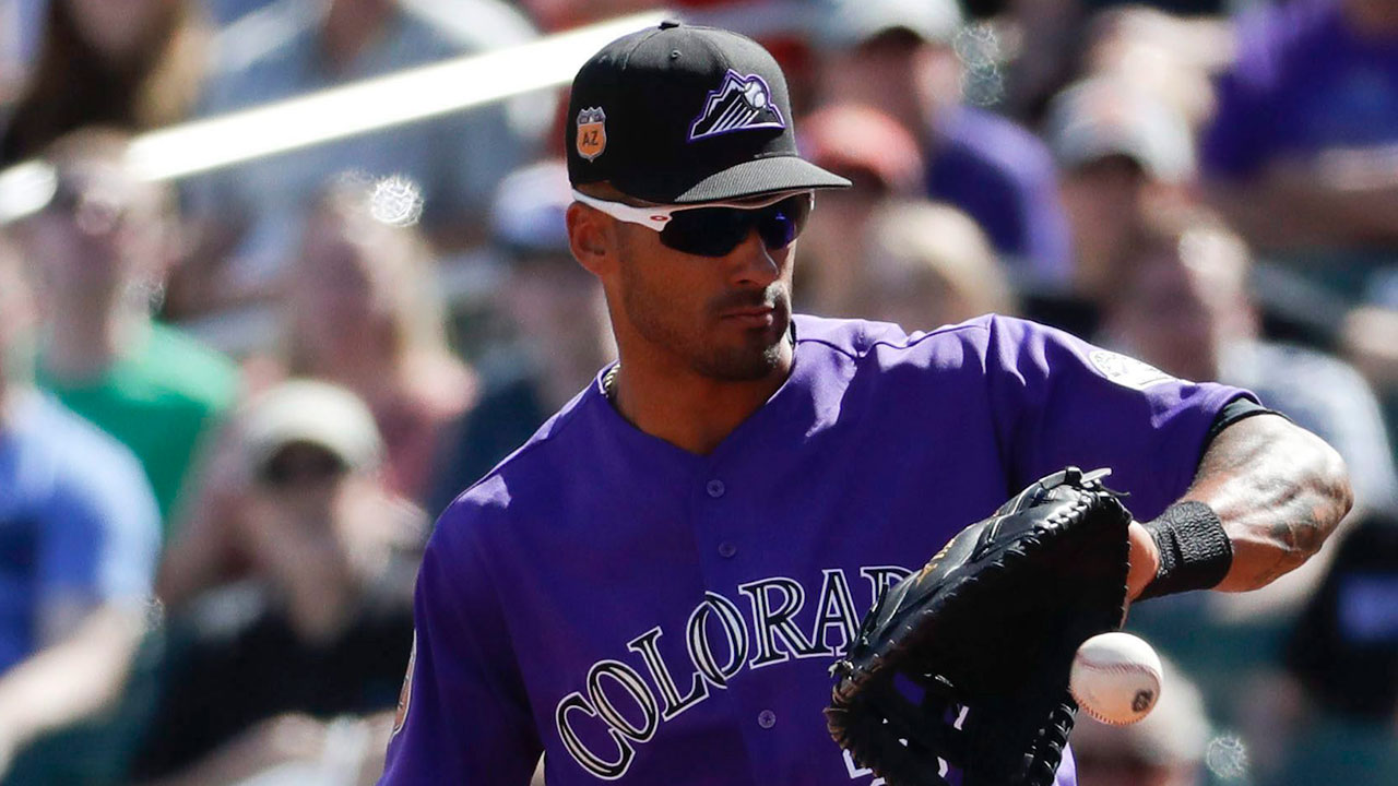 Rockies' Ian Desmond to sit out season, citing concerns over COVID-19