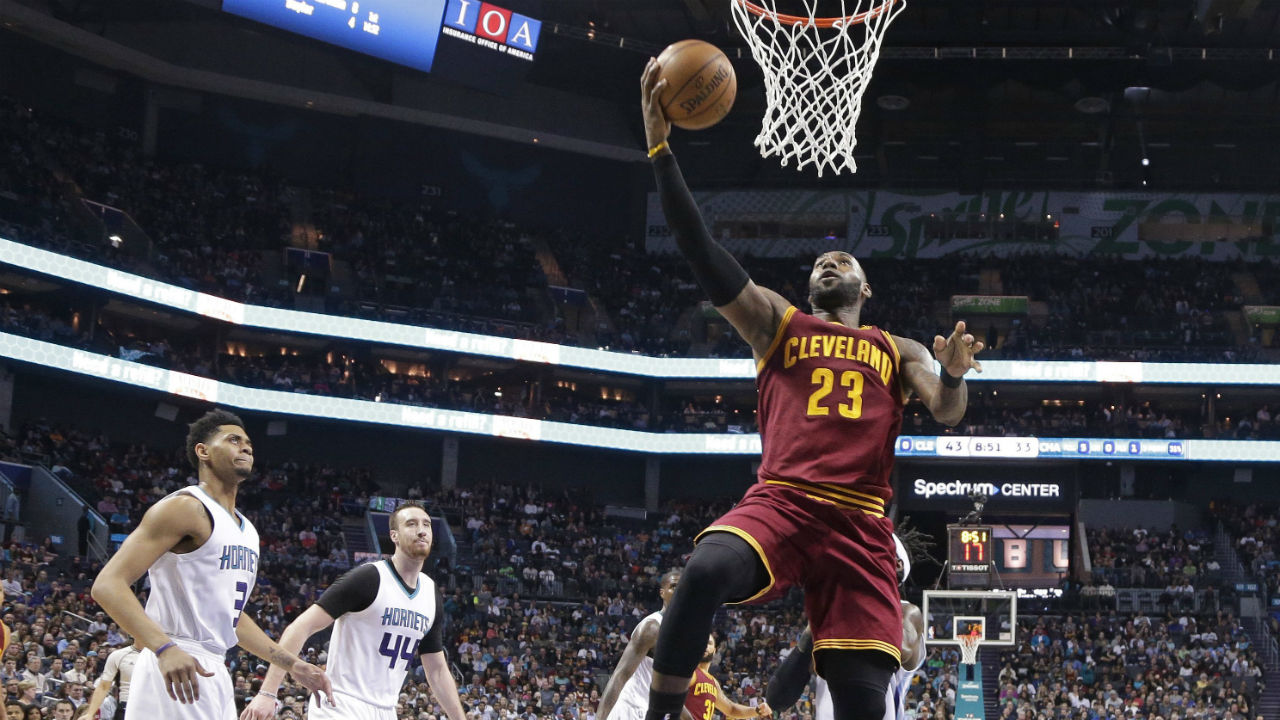 Cleveland-Cavaliers'-LeBron-James-(23)-drives-to-the-basket-against-the-Charlotte-Hornets-during-the-first-half-of-an-NBA-basketball-game-in-Charlotte,-N.C.,-Friday,-March-24,-2017.-(Chuck-Burton/AP)