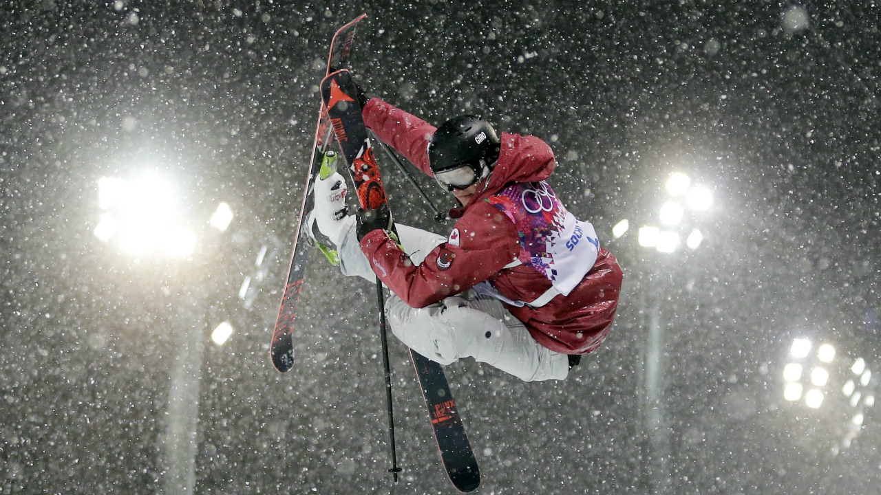 Silver-medallist-Mike-Riddle-of-Canada.-(Andy-Wong/AP)