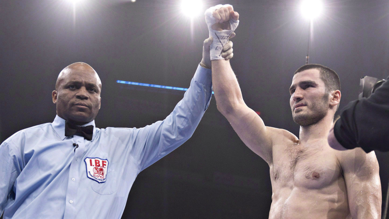 Artur-Beterbiev.-(Jacques-Boissinot/CP)