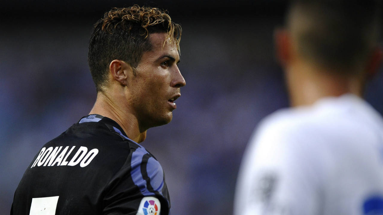 Real-Madrid's-Cristiano-Ronaldo.-(Daniel-Tejedor/AP)