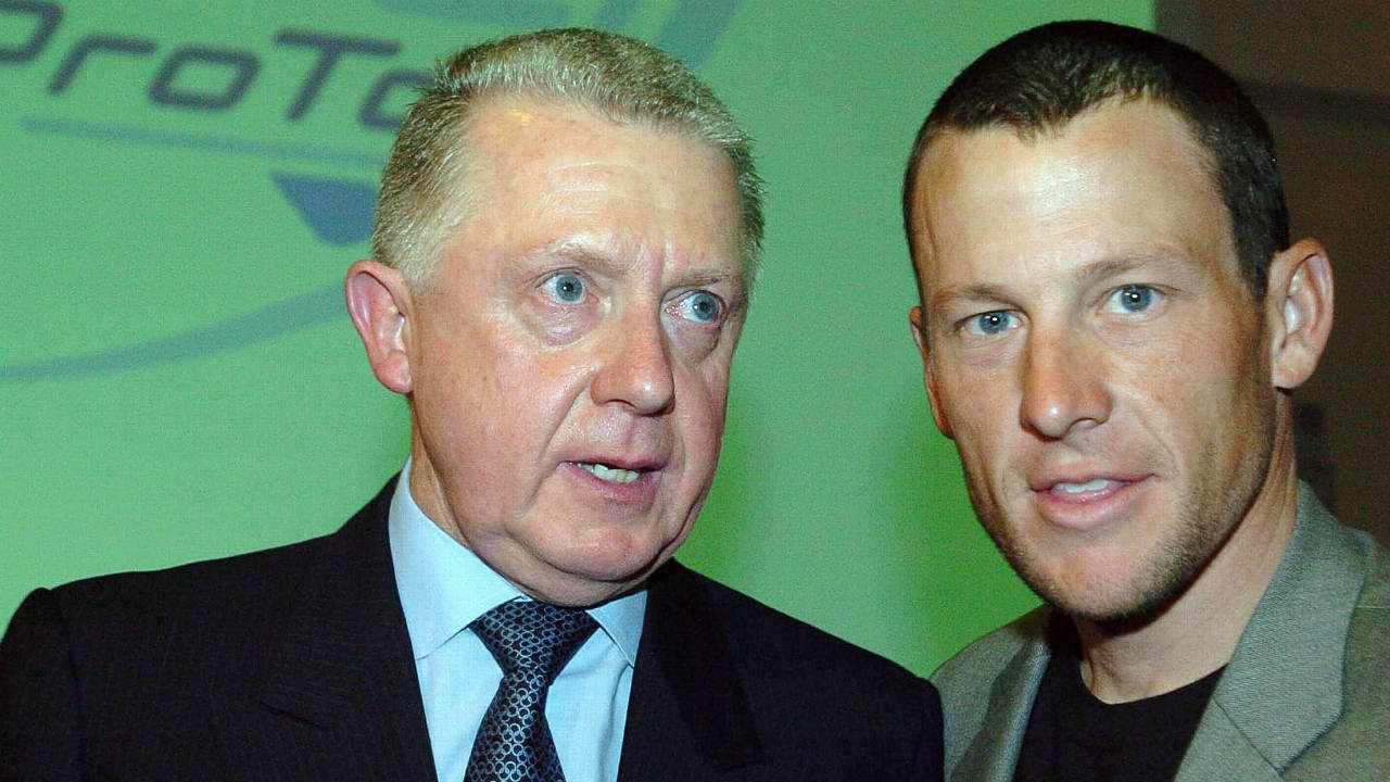 This-March-5,-2005,-file-photo-shows-Hein-Verbruggen,-left,-president-of-the-International-Cycling-Union,-and-cyclist-Lance-Armstrong.-(Christophe-Ena,-File/AP)