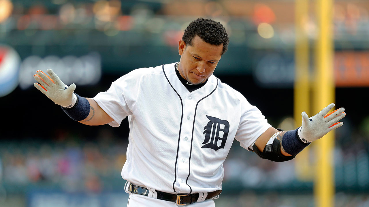 Detroit-Tigers'-Miguel-Cabrera-(24)-reacts-to-striking-out-against-the-Arizona-Diamondbacks-pitcher-Zack-Greinke-in-the-first-inning-of-a-baseball-game-in-Detroit,-Tuesday,-June-13,-2017.-(Paul-Sancya/AP)