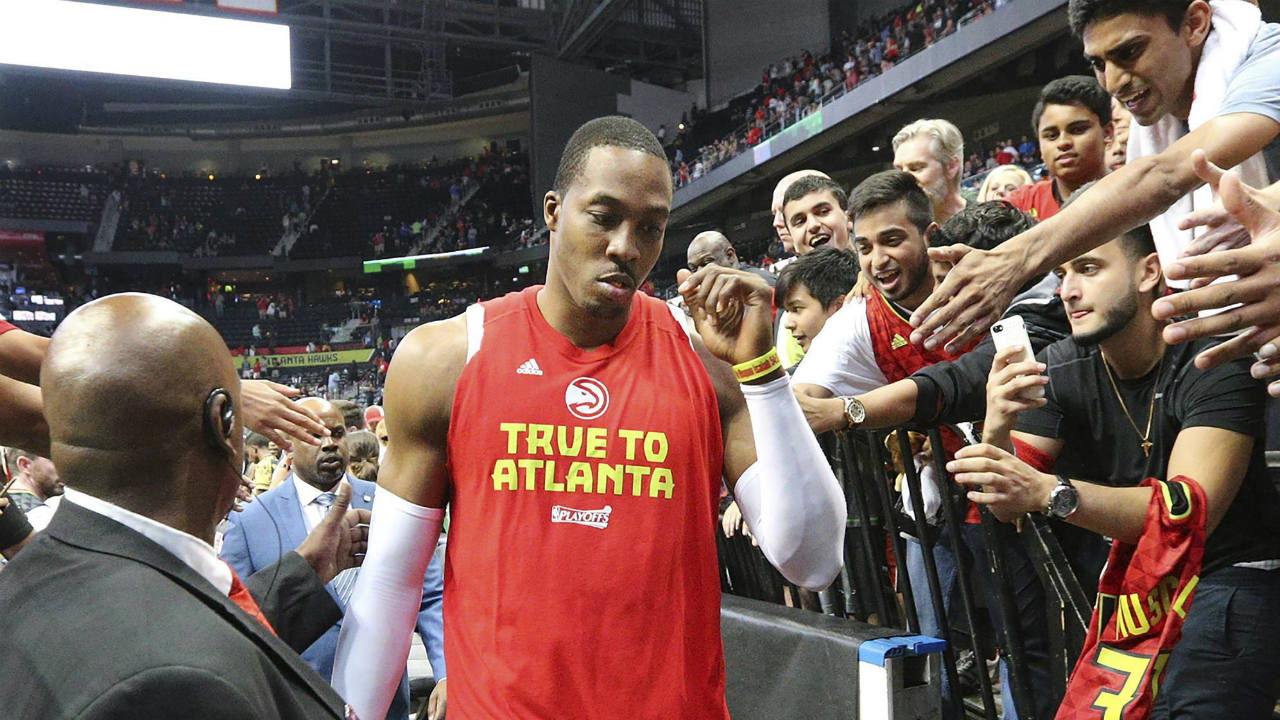 Atlanta-Hawks-Dwight-Howard.-(Curtis-Compton/Atlanta-Journal-Constitution-via-AP)