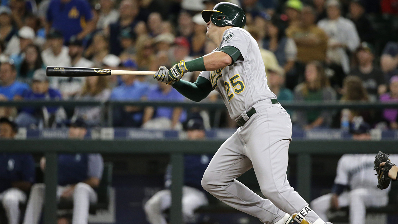 Mariners’ Ryon Healy has hand surgery, out 46 weeks