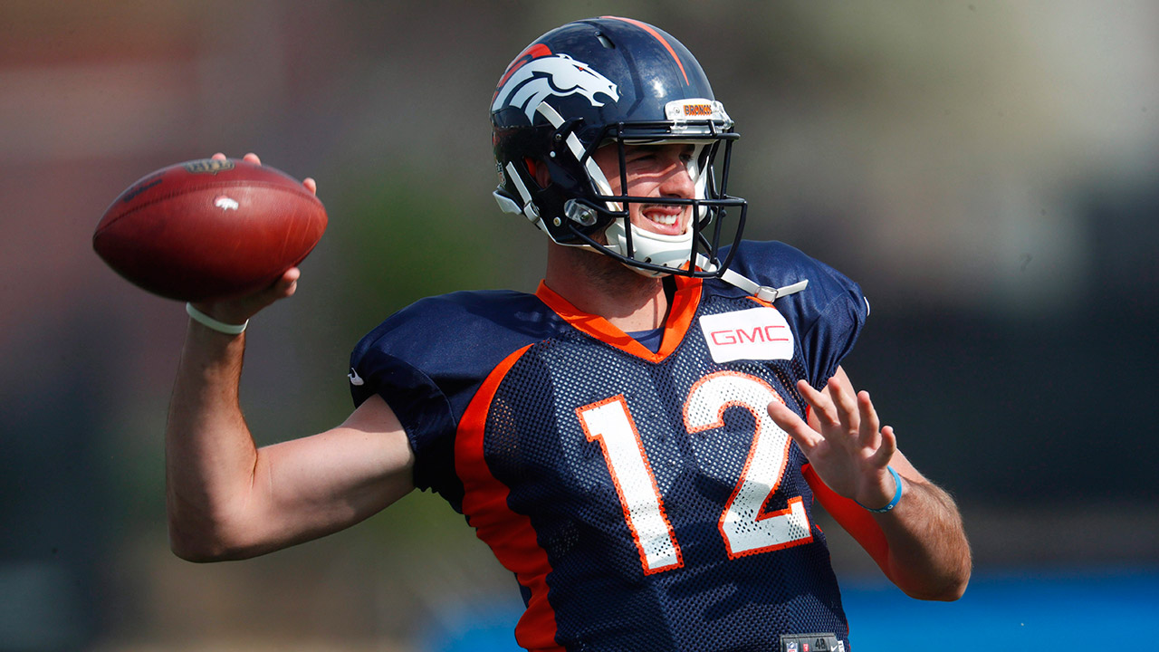 Denver-Broncos-quarterback-Paxton-Lynch-throws-a-pass.-(David-Zalubowski/AP)