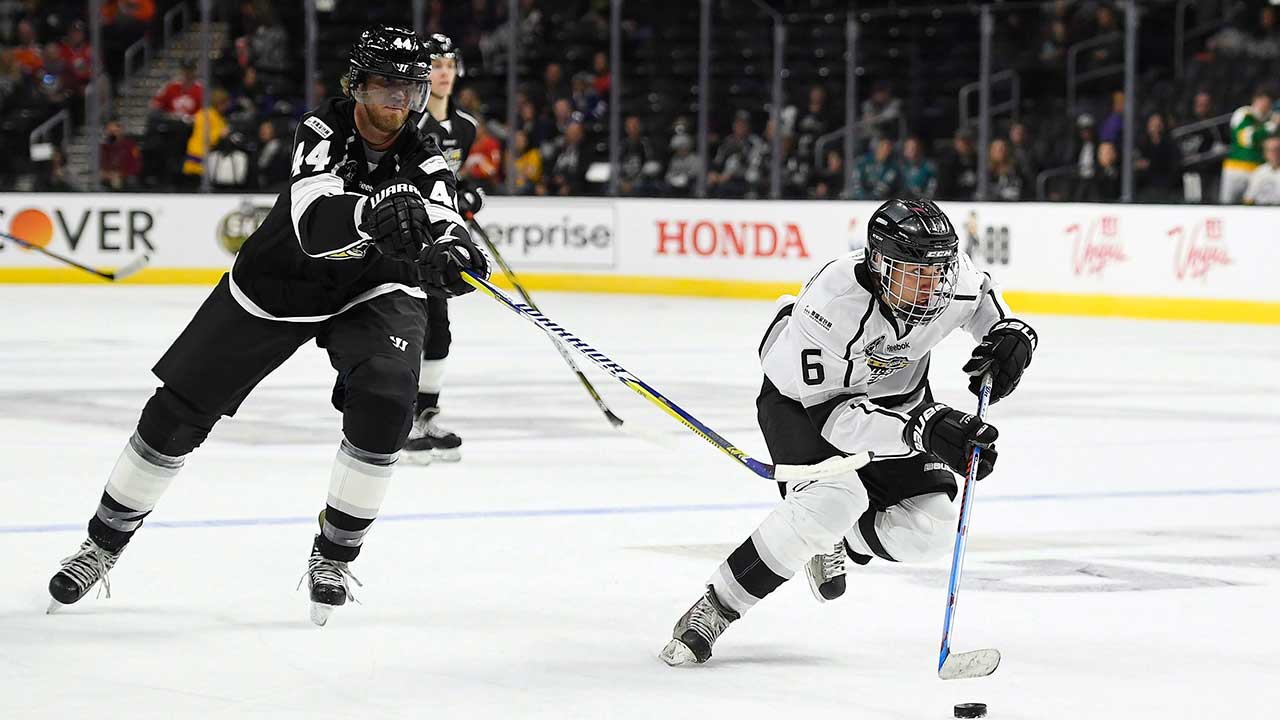 Justin-Bieber;-NHL