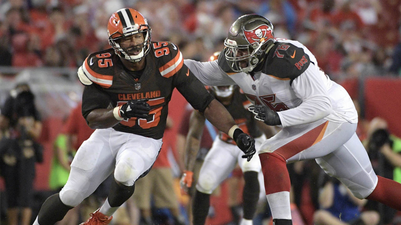 Cleveland-Browns-defensive-end-Myles-Garrett-(95).-(Phelan-M.-Ebenhack,-File/AP)