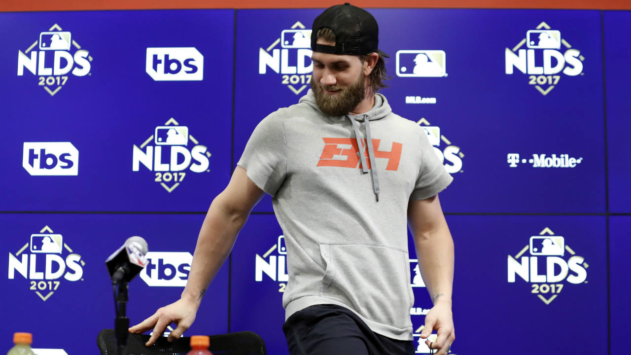 Washington-Nationals-right-fielder-Bryce-Harper-arrives-for-a-media-availability-before-Game-2-of-baseball's-National-League-Division-Series-against-the-Chicago-Cubs,-at-Nationals-Park,-Saturday,-Oct.-7,-2017,-in-Washington.-(Alex-Brandon/AP)