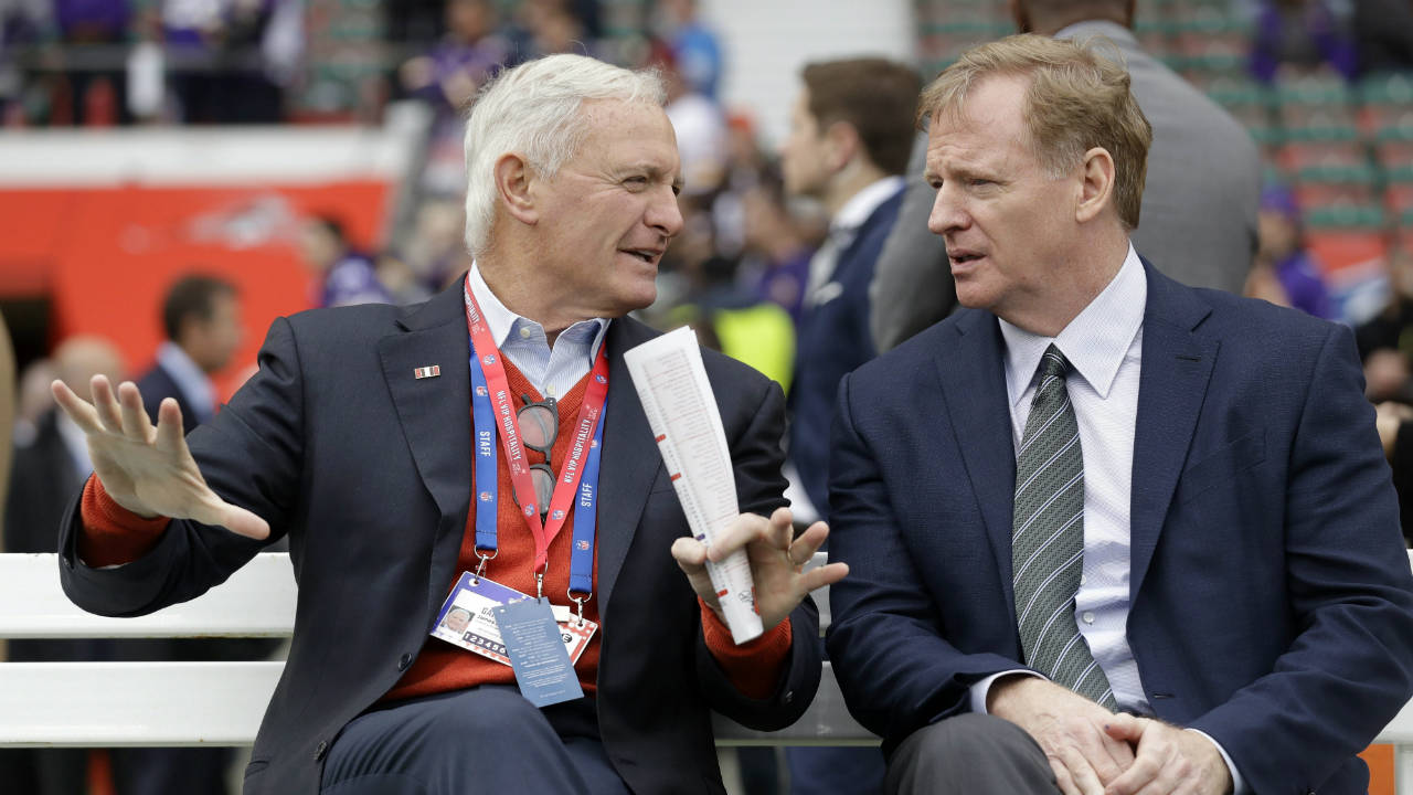 Cleveland-Browns-owner-Jimmy-Hallam,-left,-speaks-to-NFL-Commissioner-Roger-Goodell-before-an-NFL-football-game-between-the-Cleveland-Browns-and-the-Minnesota-Vikings-at-Twickenham-Stadium-in-London,-Sunday-Oct.-29,-2017.-(Matt-Dunham/AP)