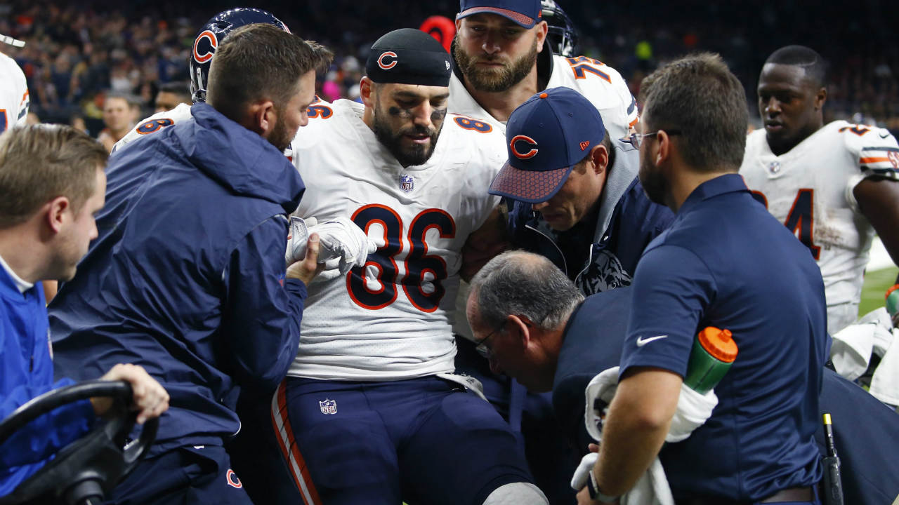 Chicago-Bears-tight-end-Zach-Miller-(86)-is-placed-on-a-cart-after-injuring-his-leg-in-the-second-half-of-an-NFL-football-game-against-the-New-Orleans-Saints-in-New-Orleans,-Sunday,-Oct.-29,-2017.-Miller-hurt-his-leg-on-an-apparent-touchdown-reception-that-was-overturned-on-review.-(Butch-Dill/AP)