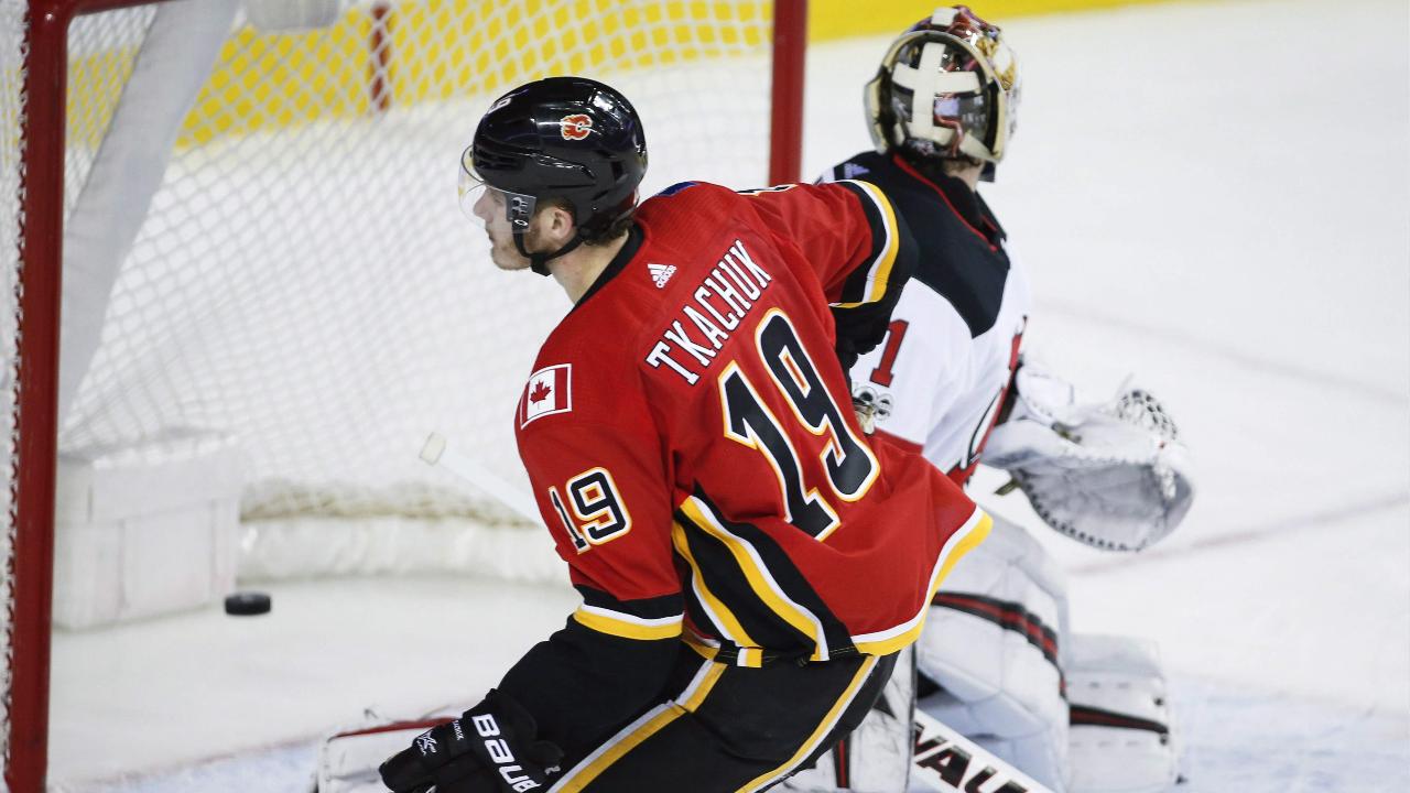 Calgary-Flames;-Matthe-Tkachuk