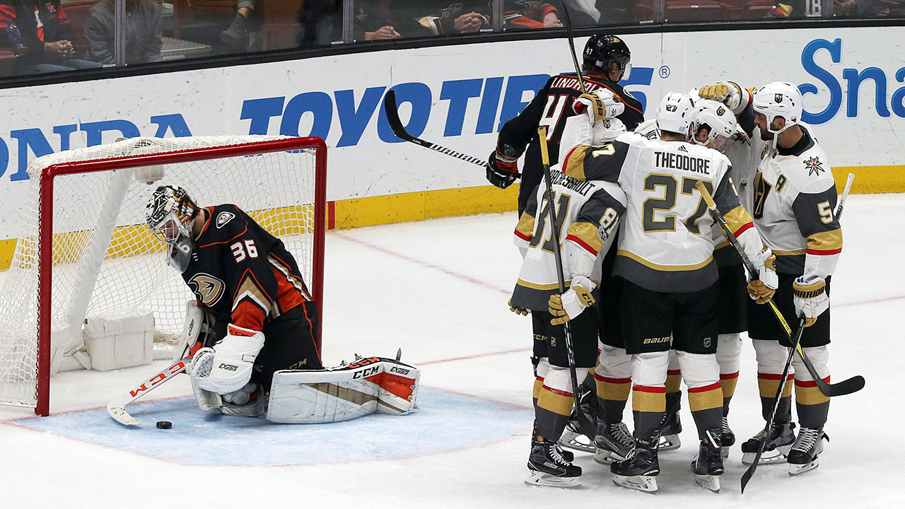 Golden Knights move into first in Pacific with win over Ducks