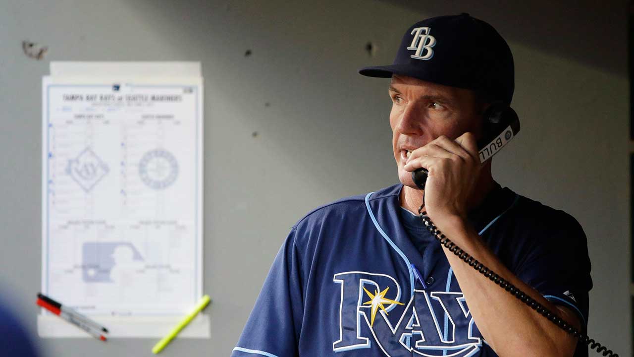 Cubs hire Hickey as pitching coach, Hyde now bench coach