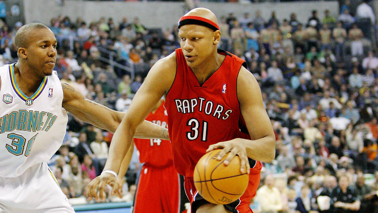 Charlie-Villlanueva-(31).-(Ty-Russell/AP)