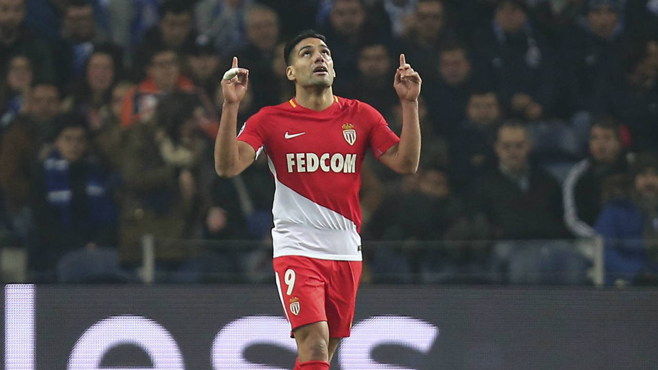 Monaco's-Radamel-Falcao-gestures-after-scoring-his-side's-second-goal-during-the-Champions-League-group-G-soccer-match-between-FC-Porto-and-AS-Monaco-at-the-Dragao-stadium-in-Porto,-Portugal,-Wednesday,-Dec.-6,-2017.-(Luis-Vieira/AP)