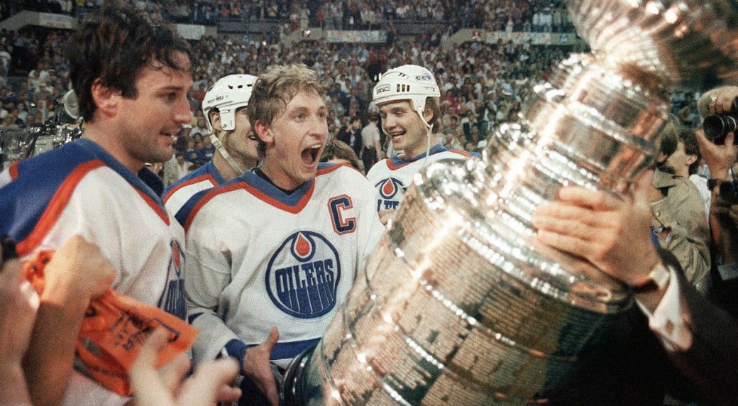 Wayne Gretzky Turns 60: Let's Celebrate the Great One's Storied Life and  Career With 10 Unusual Facts - Everything Zoomer