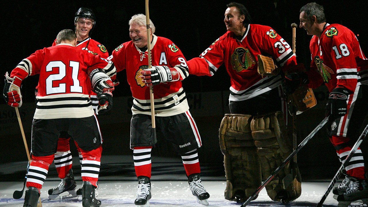 Chicago-Blackhawks-uniforms