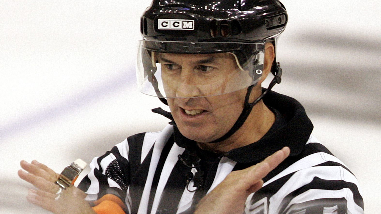 Hockey fans were envious of NHL refs after seeing one person's