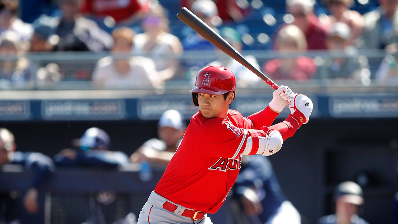 Shohei Ohtani has RBI single, two walks in batting debut with Angels