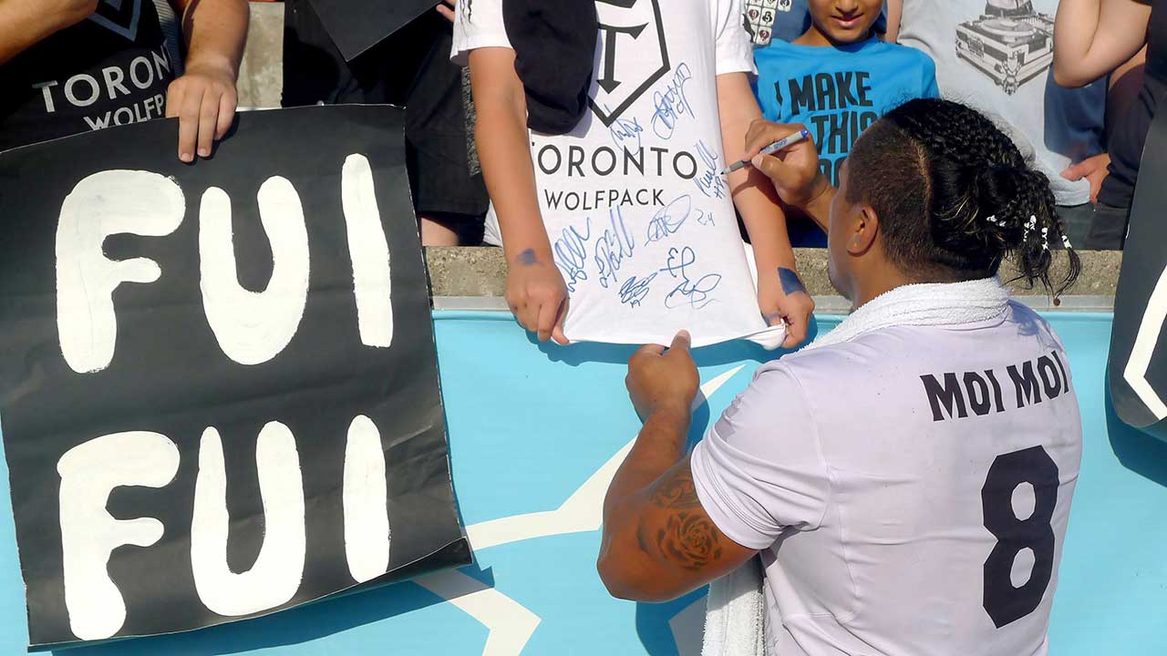 Former-Toronto-Wolfpack-forward-Fuifui-Moimoi