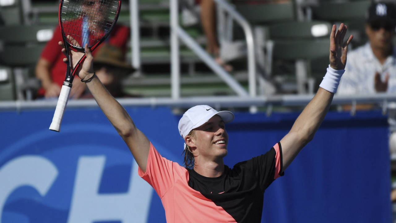 Denis-Shapovalov.-(Joe-Cavaretta/South-Florida-Sun-Sentinel-via-AP)