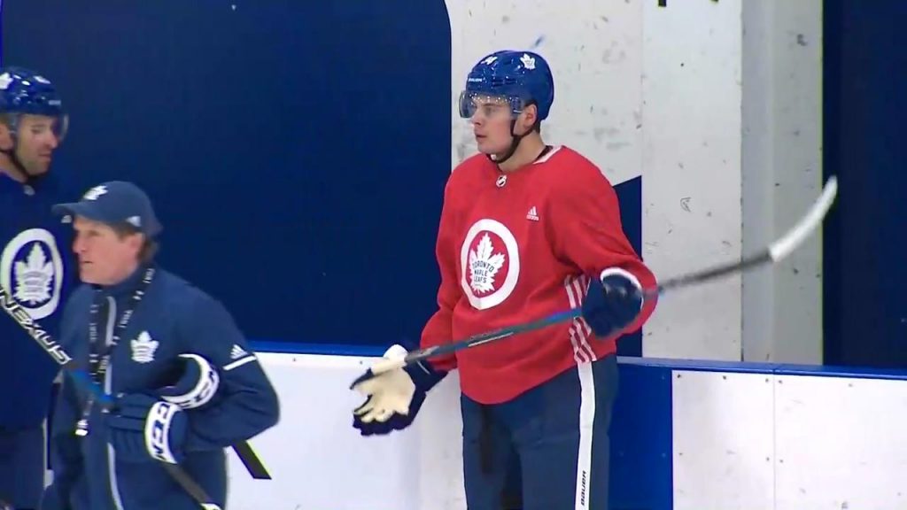 Maple Leafs' Auston Matthews sheds non 