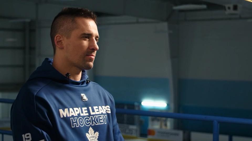 Tomas Plekanec adjusting to life with Maple Leafs
