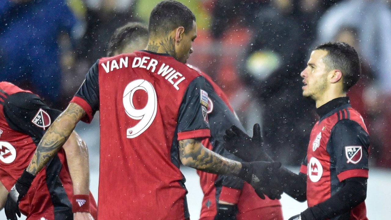 Van der Wiel leaving Toronto FC after reported altercation with Vanney