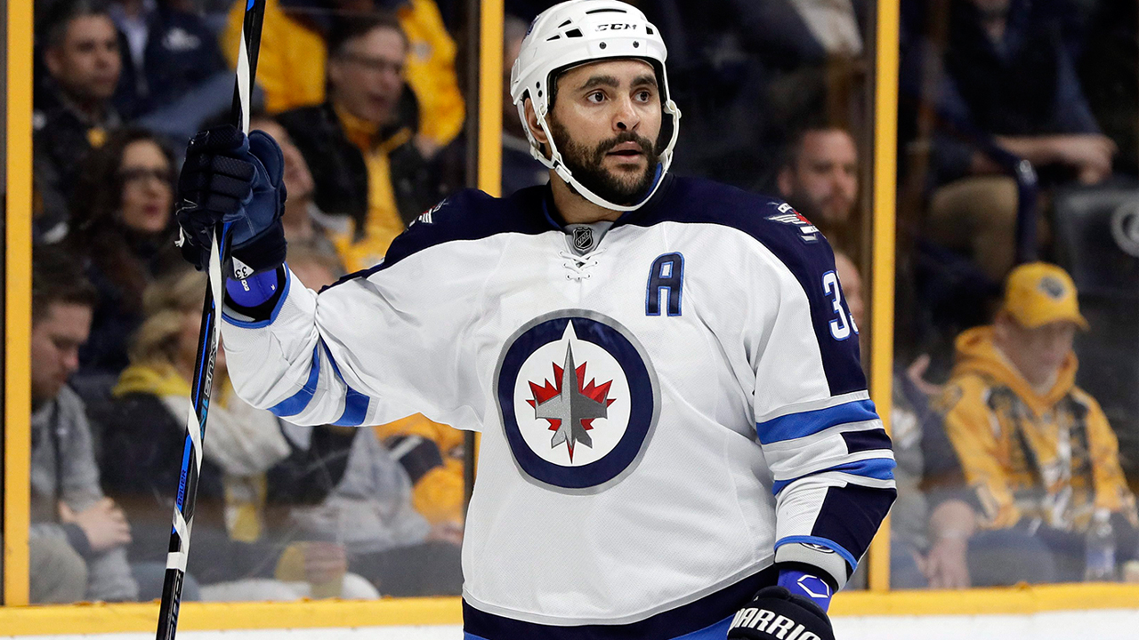 Winnipeg Jets GM Kevin Cheveldayoff: Dustin Byfuglien 'has to decide in his  mind that he wants to play