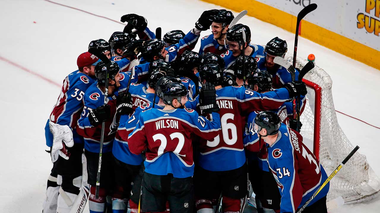 Avalanche head back to playoffs after win over Blues
