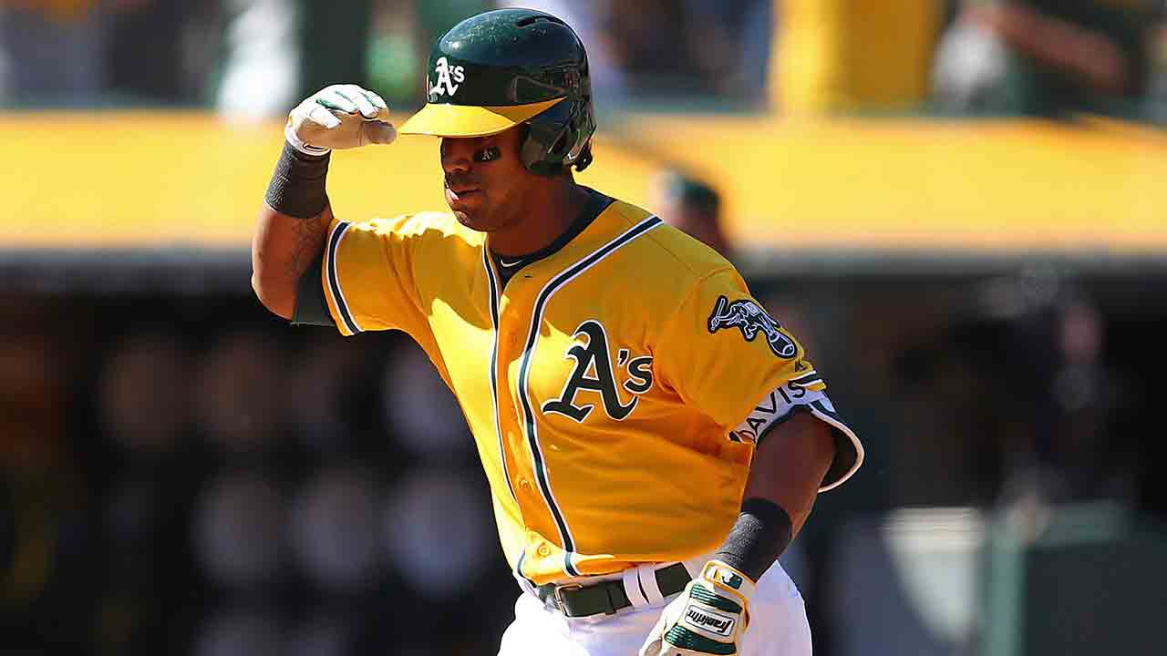 Khris Davis homers off David Price in 8th, A's top Red Sox