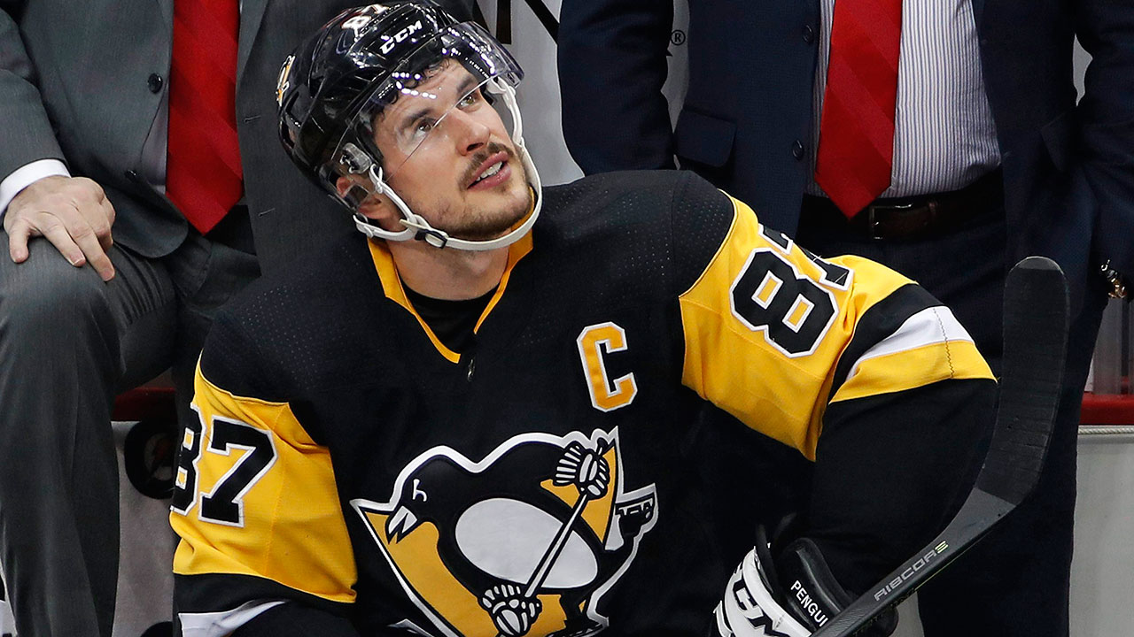Pittsburgh-Penguins'-Sidney-Crosby-watches-a-video-replay.