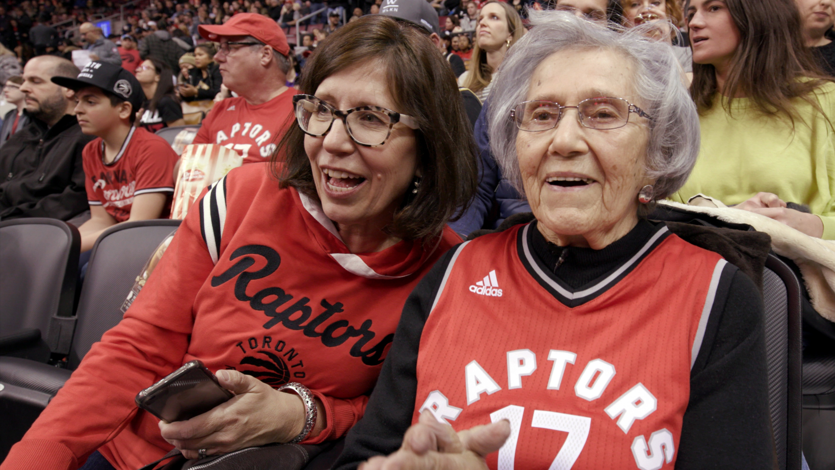 Genovaite-Birute-Kasperavicius-(L)-and-her-daughter,-Aldona-Morrison.