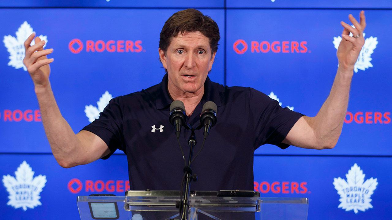 Toronto-Maple-Leafs-head-coach-Mike-Babcock-speaks-to-reporters-during-an-end-of-season-press-conference-at-the-Air-Canada-Centre-in-Toronto.