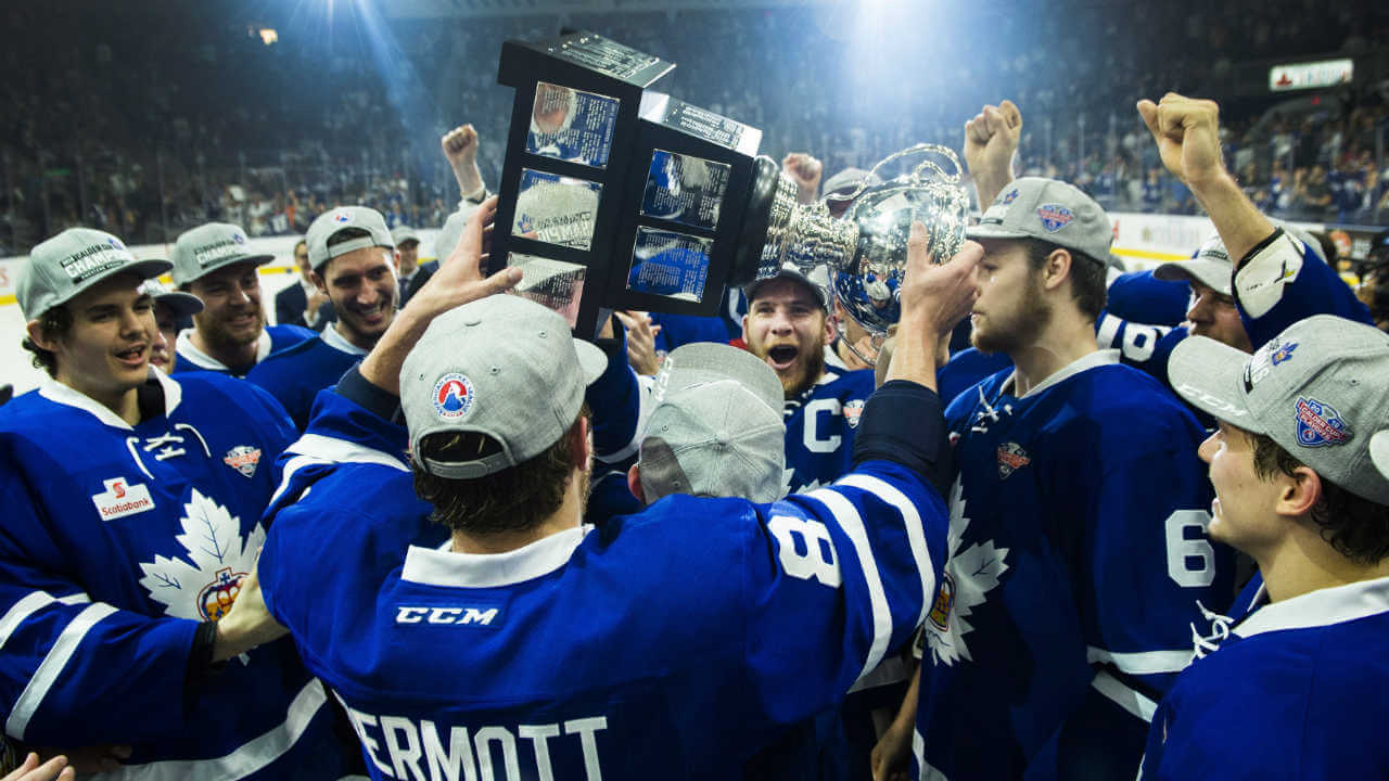 Maple Leafs' Kyle Dubas says 'door is always open' for free agents
