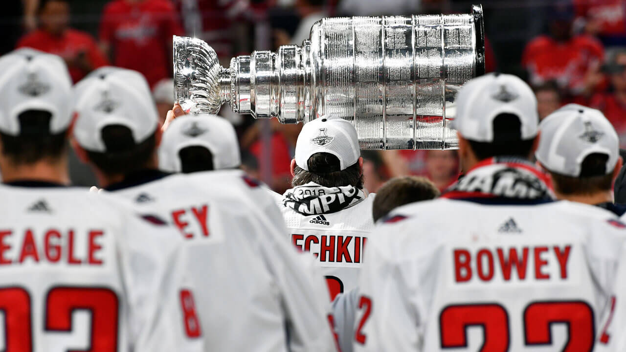 Alex-Ovechkin-raises-Stanley-Cup-with-Capitals