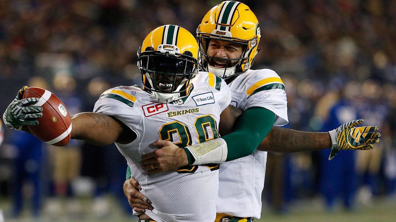 cj-gable-mike-reilly-celebrate-touchdown-edmonton-eskimos