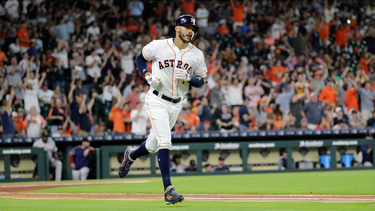 houston-astros-shortstop-carlos-correa