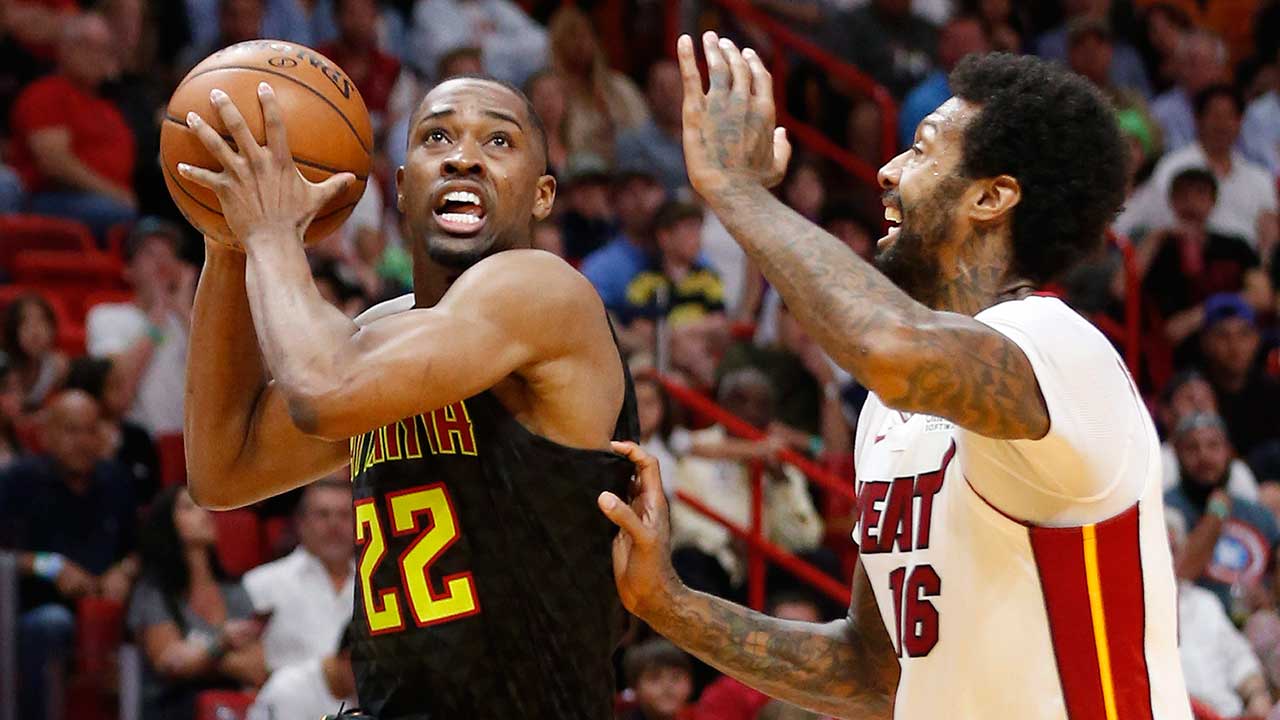 isaiah-taylor-drives-on-james-johnson