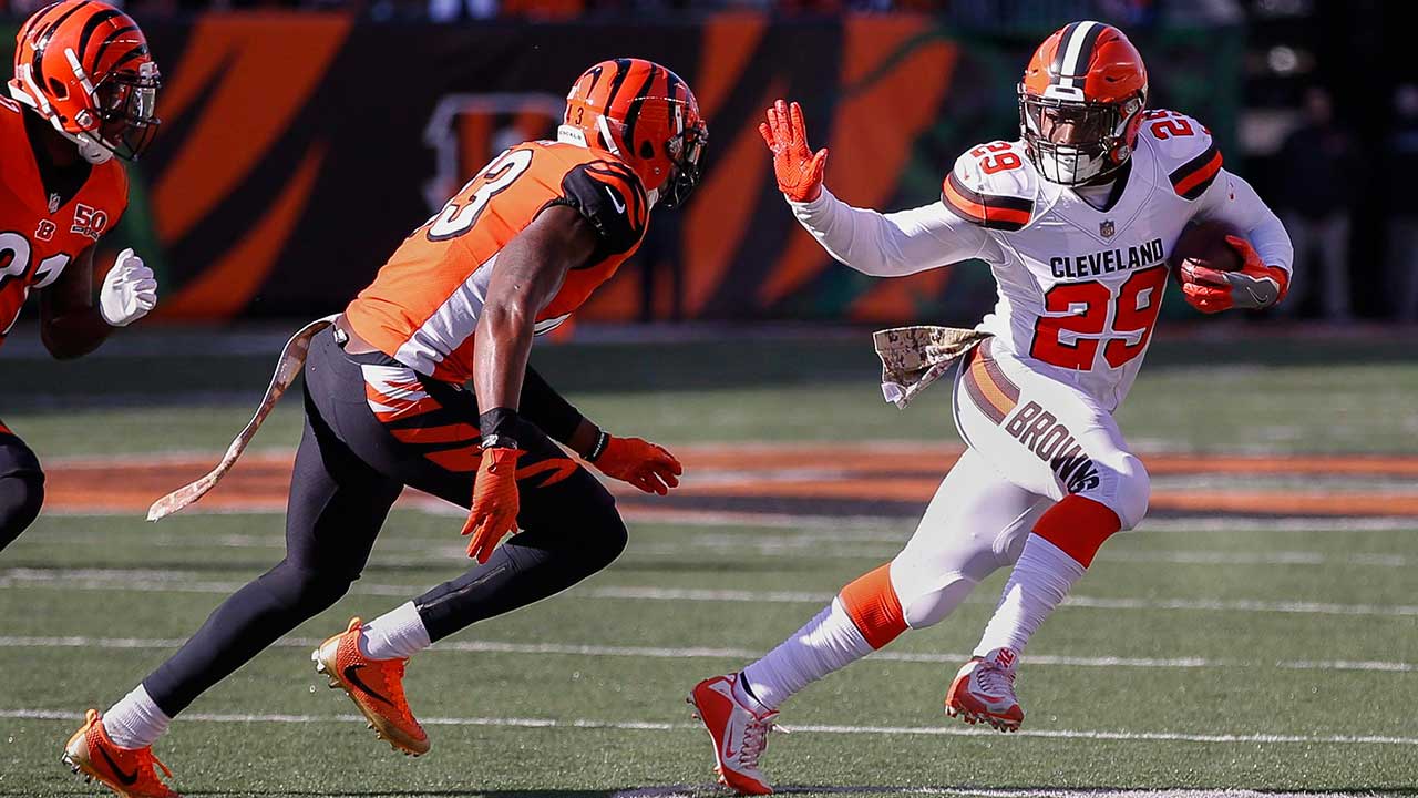 duke-johnson-run-ball-against-cincinnati-bengals