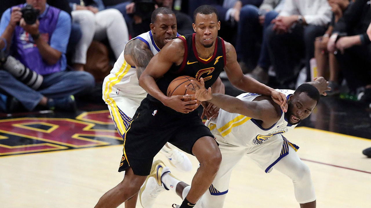 rodney_hood_keeps_the_ball_away_from_warriors_defenders