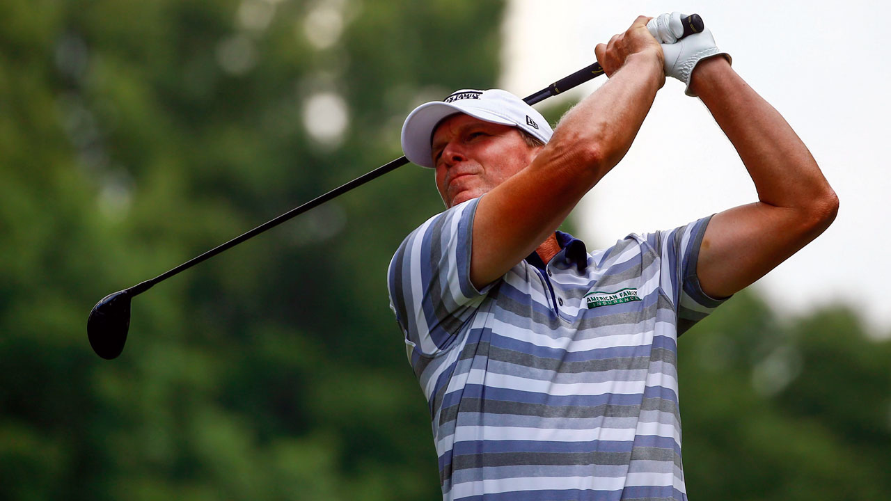 Stricker shares the lead at Insperity Invitational and looks like he was never away