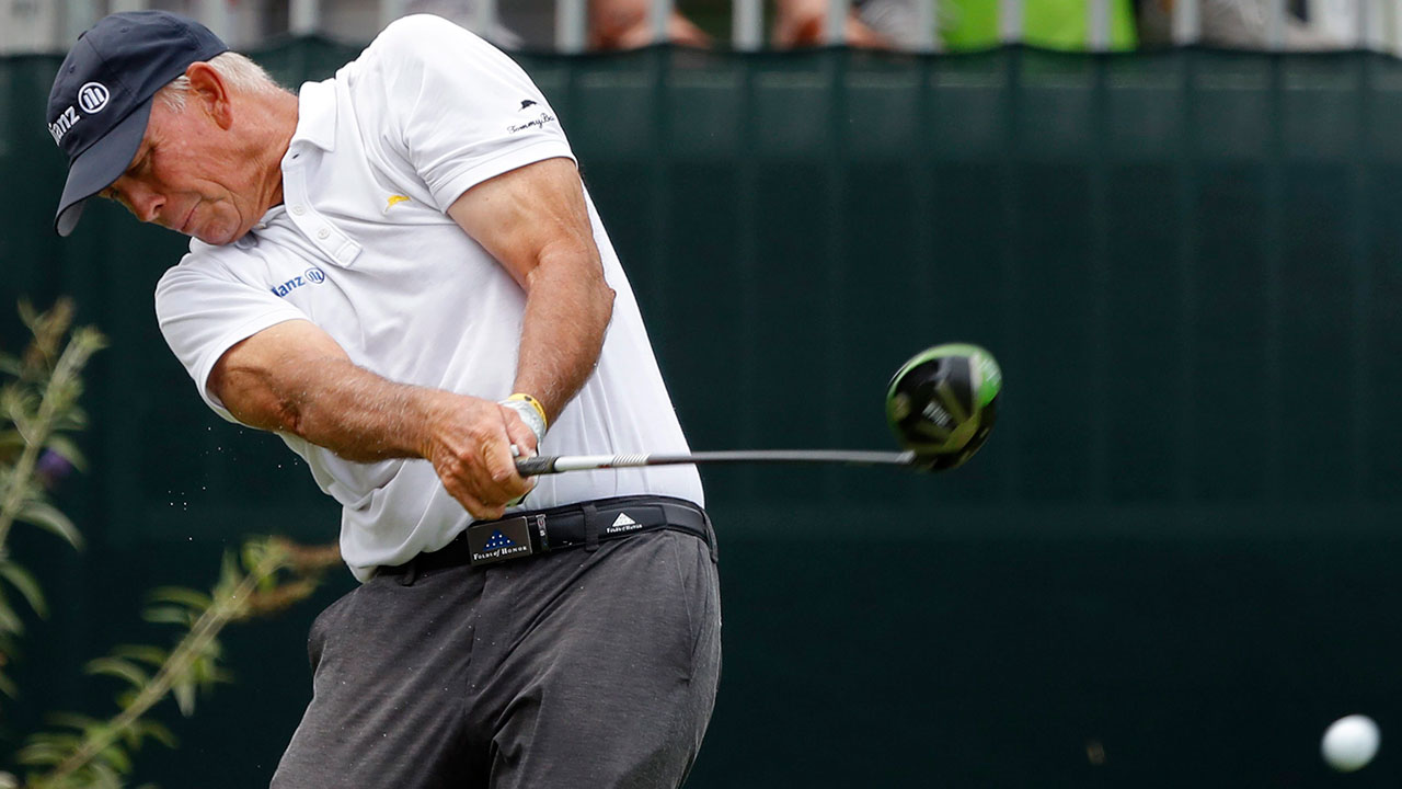 tom_lehman_swings_at_champions_classic