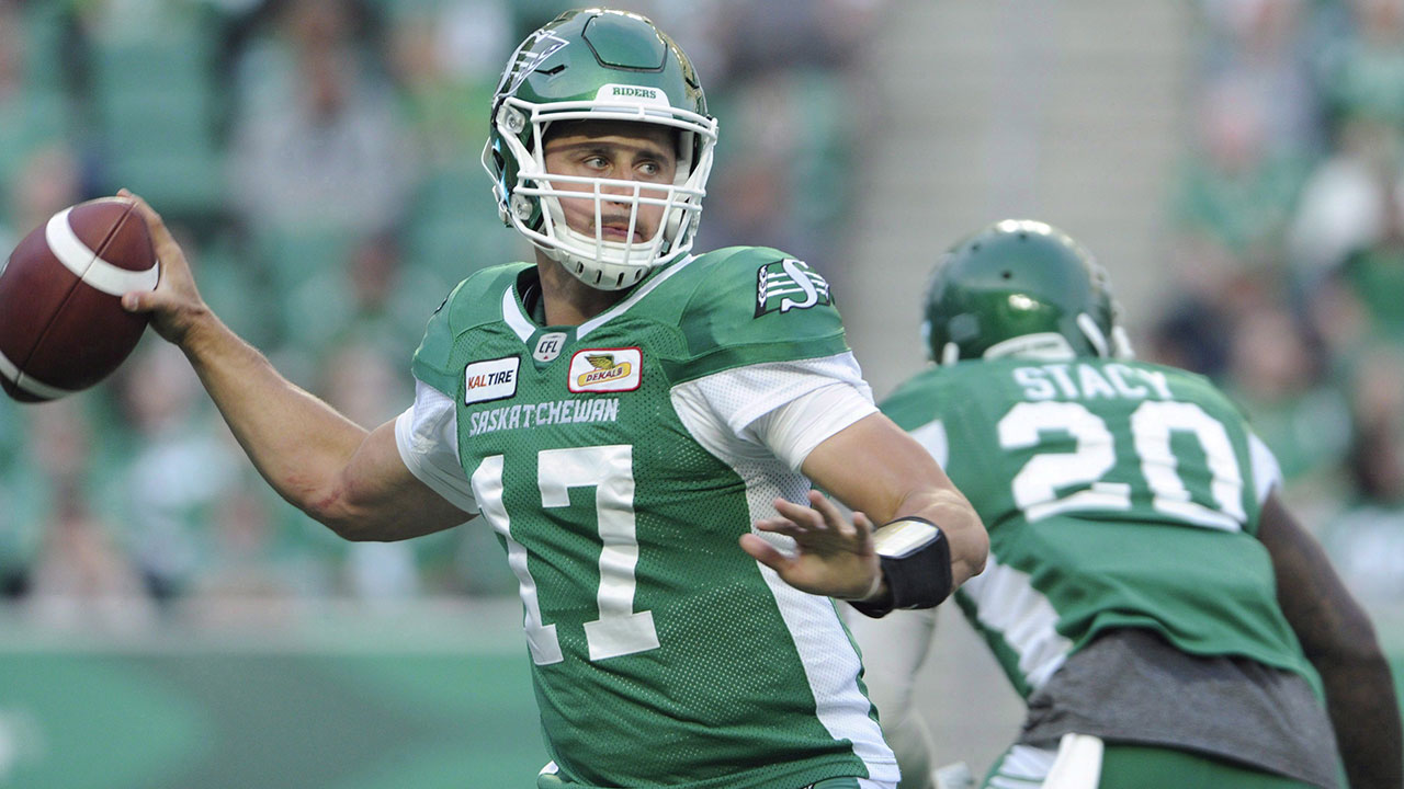 zach-collaros-throws-football-with-saskatchewan-roughriders