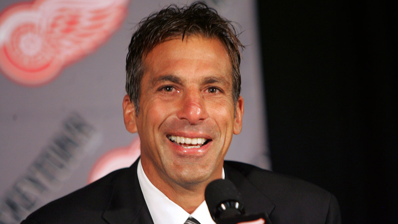 Chelios leaving Red Wings to return to Chicago