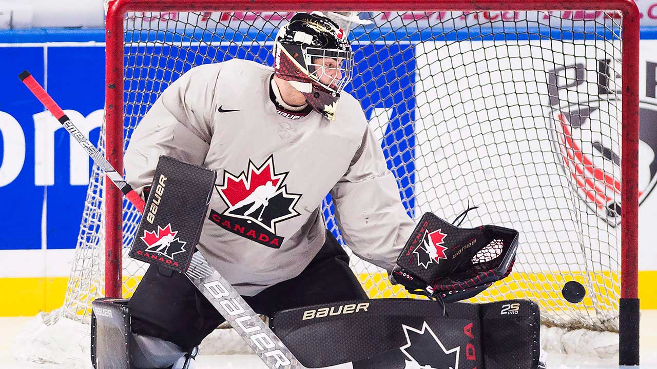colton-point-makes-save-in-canadian-world-juniors-practice