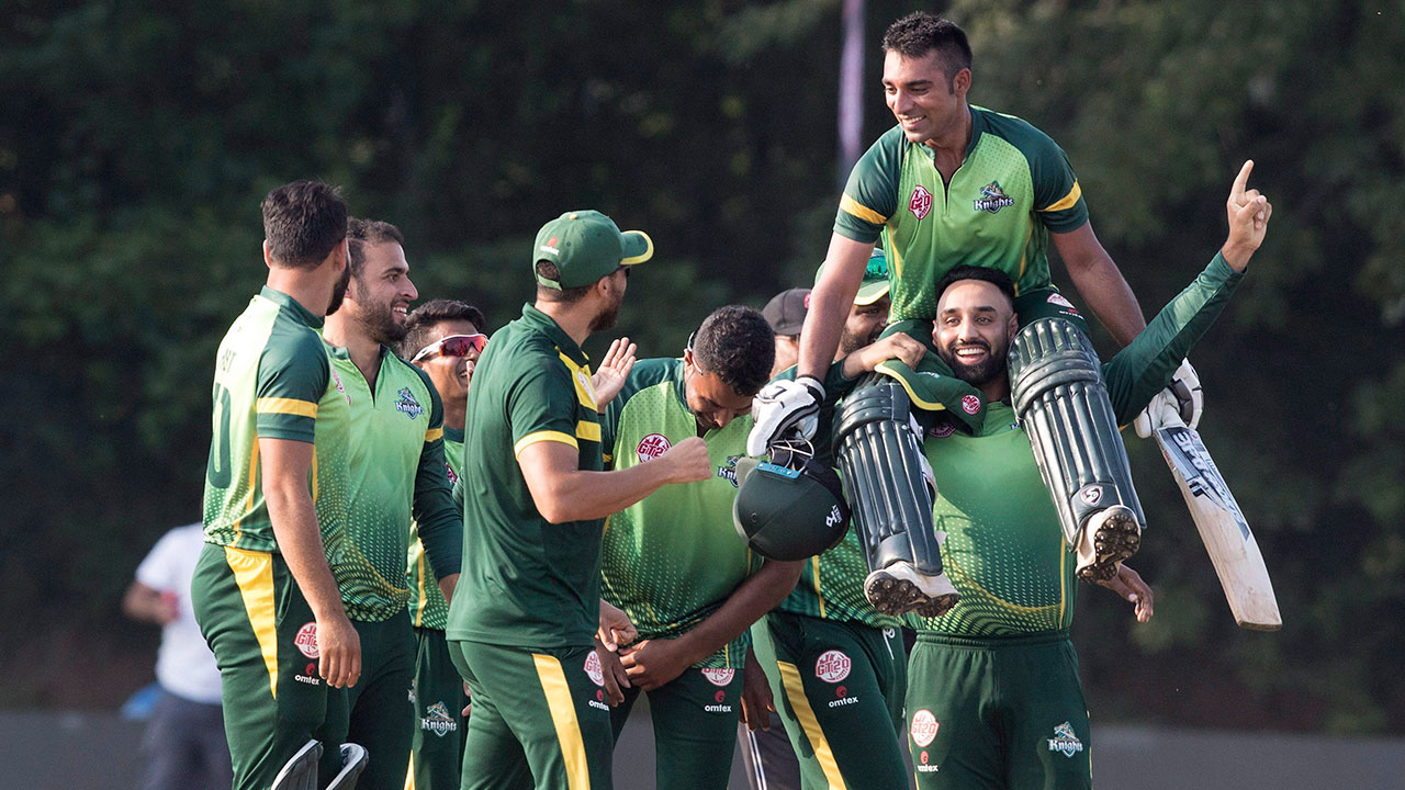 vancouver_knights_celebrate_their_win